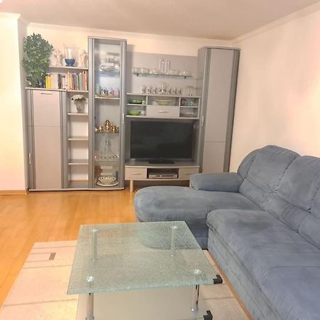 Schoene 2 Zimmer Wohnung เฟือร์ท ภายนอก รูปภาพ