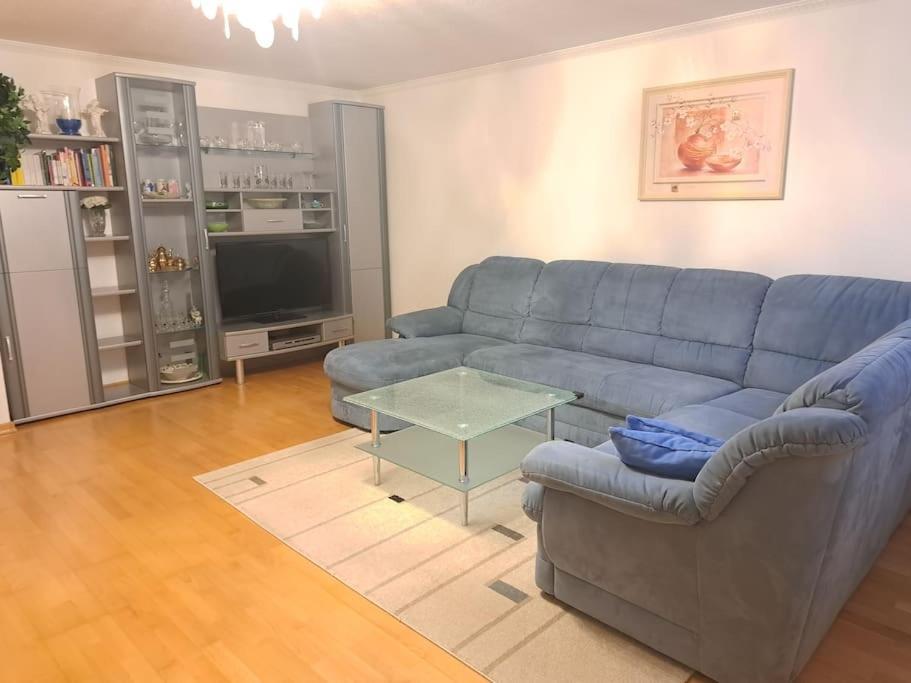 Schoene 2 Zimmer Wohnung เฟือร์ท ภายนอก รูปภาพ